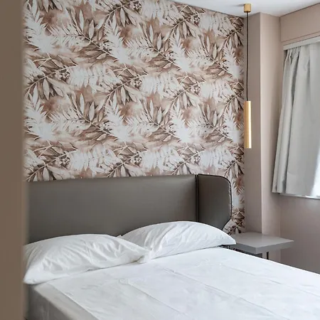 Central Suites