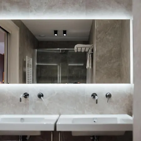 Central Suites Nocleg ze śniadaniem Chieti